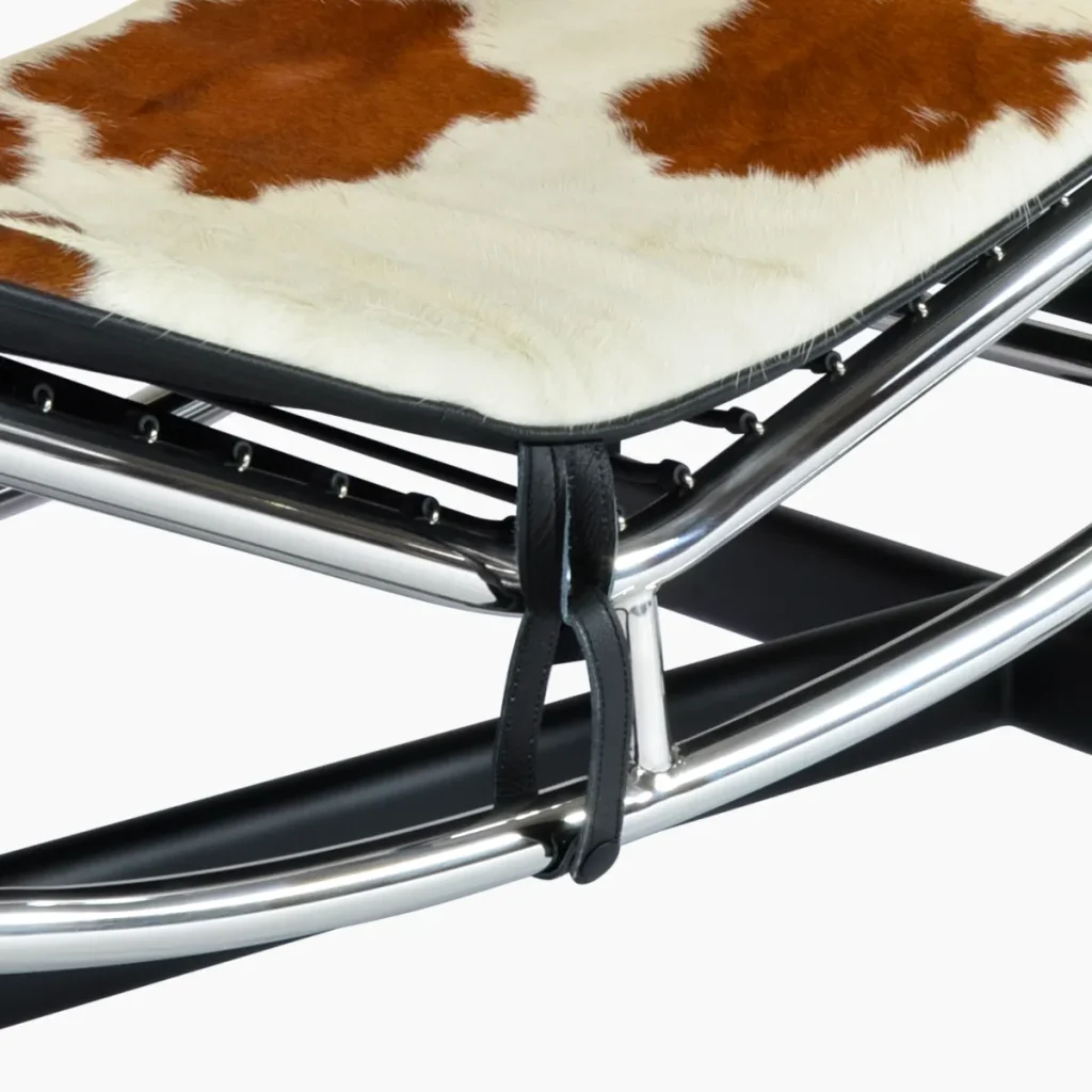 lc4-inspired-chaise-lounge-cl016le01b-013