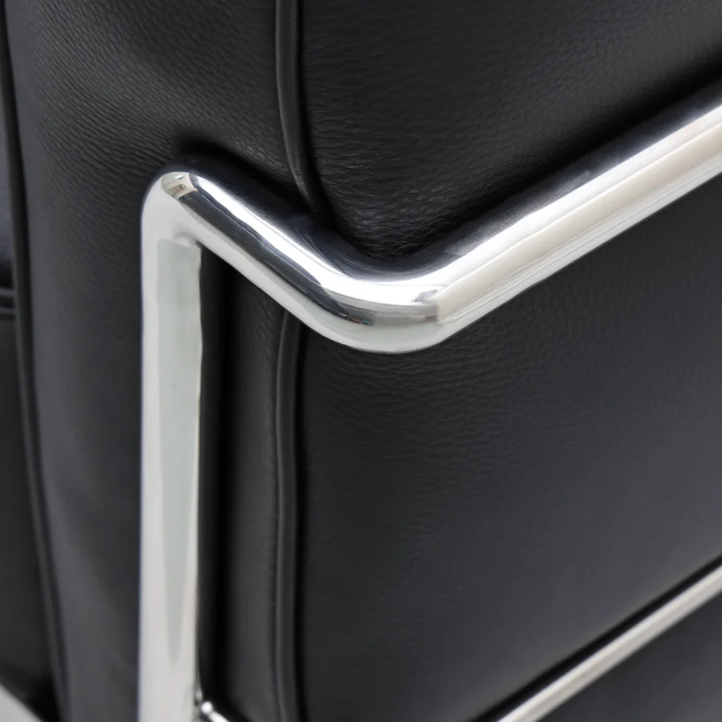 le-corbusier-inspired-3-seater-sofa-fa336le03s-014