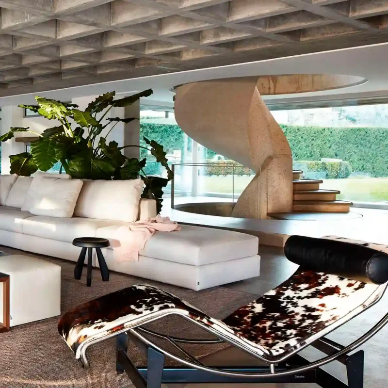 lc4-chaise-lounge-003